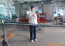 威海市區(qū)雙龍機(jī)械廠(chǎng) 車(chē)身附件產(chǎn)品與攝像制作服務(wù)介紹