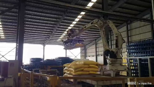 在線(xiàn)纏繞包裝機(jī)產(chǎn)品特點(diǎn)與技術(shù)參數(shù)解析